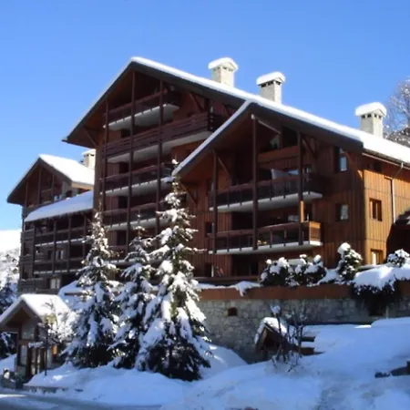 Le Cristal - 2 Pieces 4 Personnes Situe A Meribel Centre Avec Piscine Exterieure Et Proche Des Commerces Mae-2134